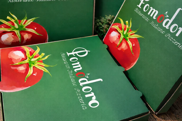 Pomodoro branded pizza boxes